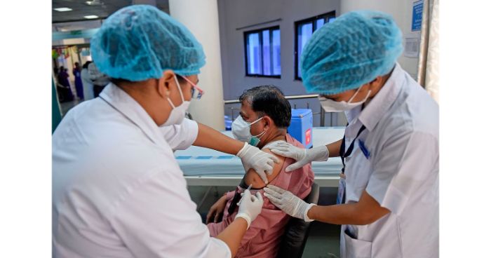 ভারতে নারীদের টিকা গ্রহণে উদাসীনতা