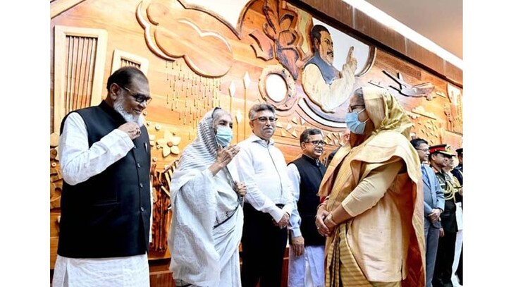 নিউইয়র্কের উদ্দেশে ঢাকা ছেড়েছেন প্রধানমন্ত্রী