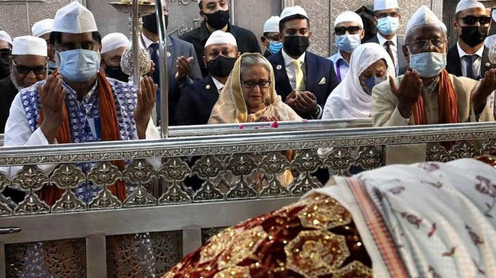 আজমির শরীফ জিয়ারত দিয়ে ভারত সফর শেষ করলেন প্রধানমন্ত্রী