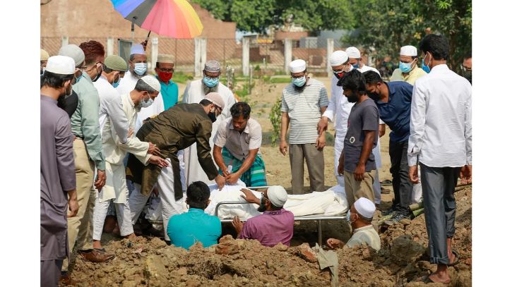 ফের করোনায় কমলো শনাক্ত ও মৃত্যু