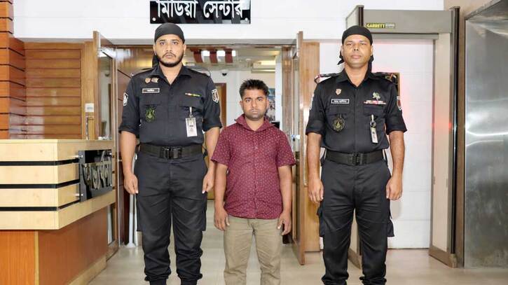 গুলশানে জোড়া খুন: বেতন কম হওয়ায় ‘ক্ষোভ থেকে হত্যা’