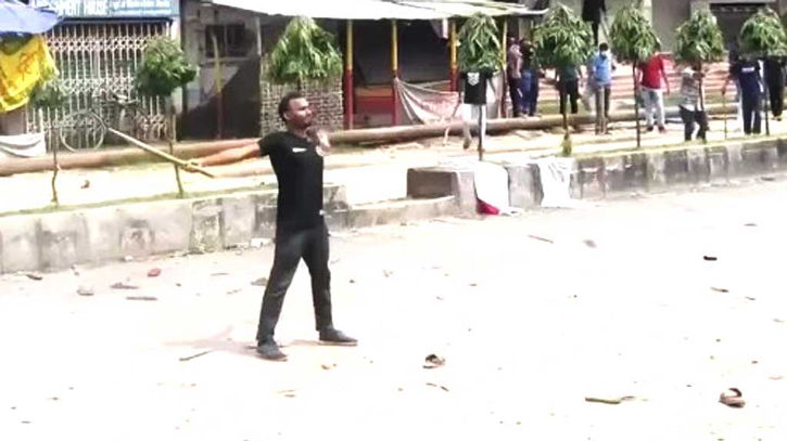 আবু সাঈদ হত্যা মামলার সর্বশেষ অবস্থা জানতে ট্রাইব্যুনালে পরিবার