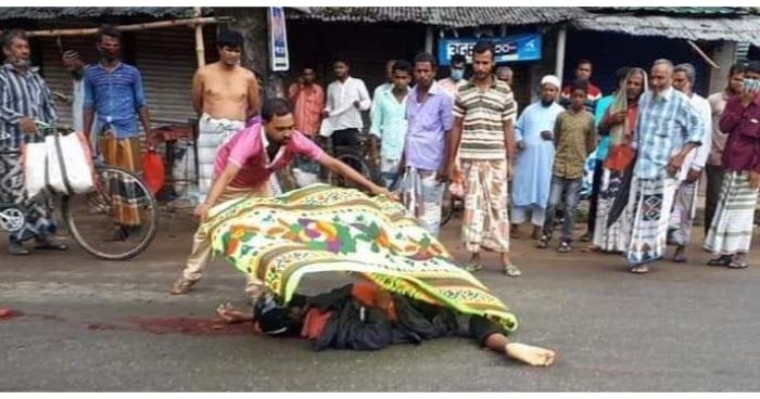 পটুয়াখালী সড়ক দুর্ঘটনায় দুই বন্ধু নিহত, আহত ১