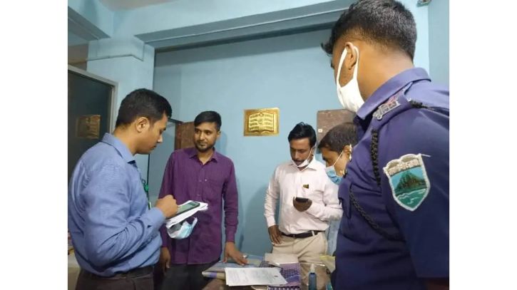 বগুড়ায় দুই ক্লিনিক জরিমানা সহ সিলগালা