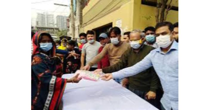 রিজভী মোহাম্মদপুরে শীতবস্ত্র বিতরণ করলেন