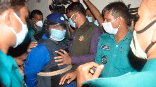 প্রাথমিক জিজ্ঞাসাবাদে জালিয়াতির কথা স্বীকার করেছেন সাহেদ