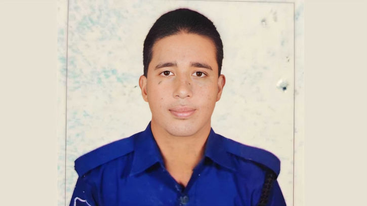 খুলনায় নিজের অস্ত্রের গুলিতে রেলপুলিশ সদস্যের মৃত্যু