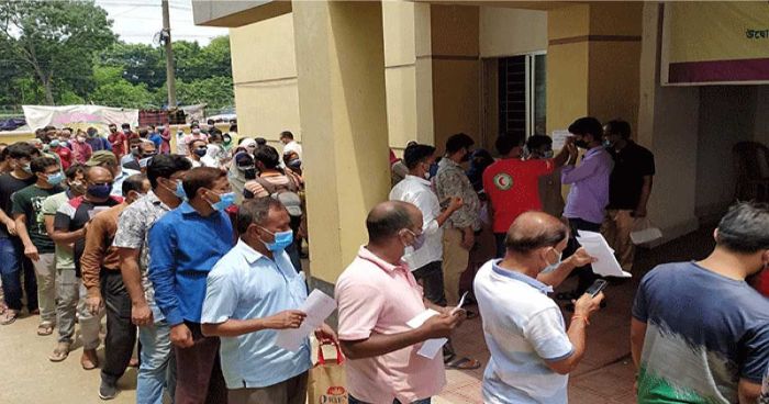 স্বাস্থ্যমন্ত্রী : আগামী ২৮ সেপ্টেম্বর থেকে গণটিকা প্রদান শুরু