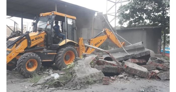 হাজী সেলিমের দখল করা সম্পত্তি উদ্ধার