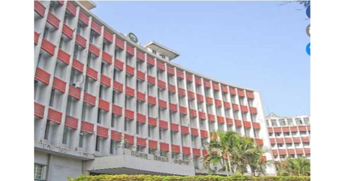 নকশা বহির্ভূত নির্মিত ভবন মালিককে কারাগারে পাঠানোর আদেশ