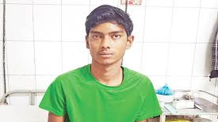 একাকী মায়ের সন্তান বাক্‌প্রতিবন্ধী সেলিম আন্দোলনে হারালেন চোখ