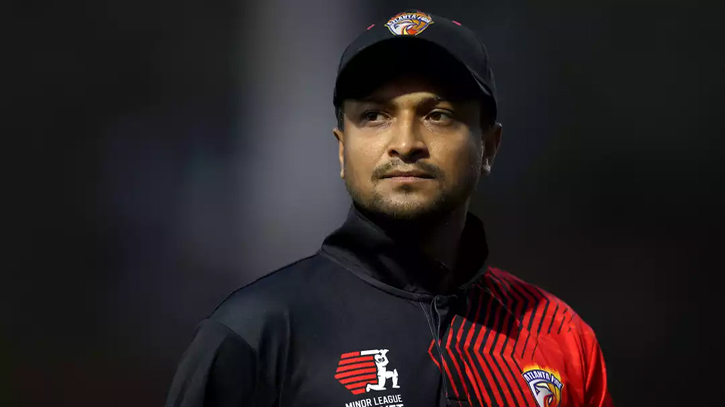 কোনো ফরম্যাট থেকে অবসর নিইনি, দেশের মাটিতে বিদায় নিতে চাই: সাকিব