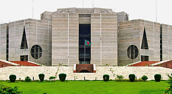 সংসদ এলাকায় টানানো সাইনবোর্ড ও ব্যানার অপসারণের নির্দেশ