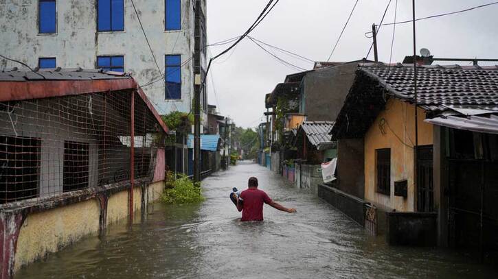 ঘূর্ণিঝড় দিতওয়ার পর শ্রীলঙ্কায় মৃত্যু বেড়ে ১৫৩, নিখোঁজ ১৯১