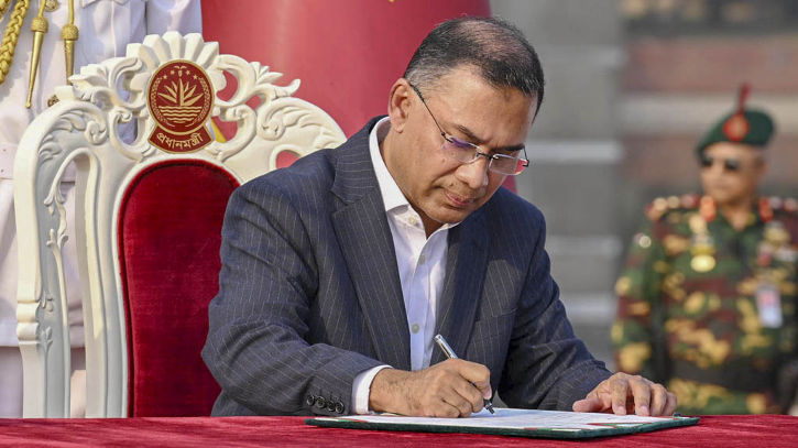 ‘দেশের পরিস্থিতি বিবেচনায়’ ইফতারের জাঁকজমক কমালেন প্রধানমন্ত্রী