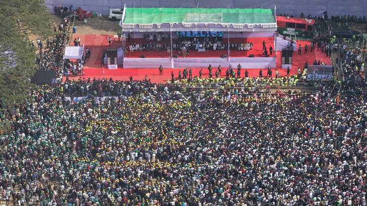 উন্নয়নের নামে দেশের অর্থ লুটপাট করা হয়েছে: তারেক রহমান