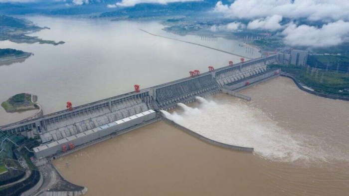 চরম হুমকির মুখে পড়েছে বিশ্বের বৃহত্তম চীনের থ্রি জর্জেস বাঁধ