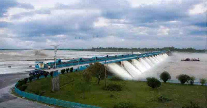 গজলডোবার ৪৪টি গেটই খুলে দিয়েছে ভারত