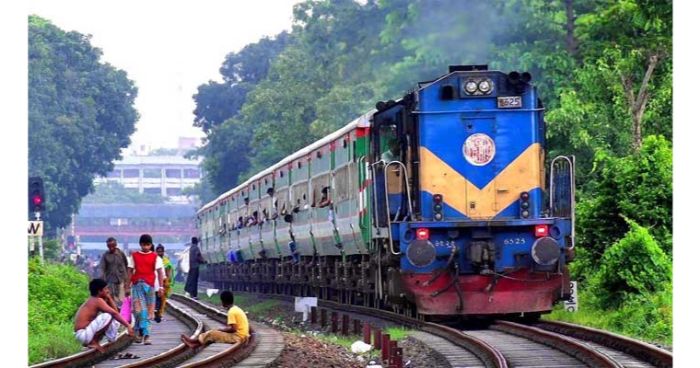 রাজধানীর বনানী ও কাওরান বাজারে ট্রেনের ধাক্কায় নিহত ৩