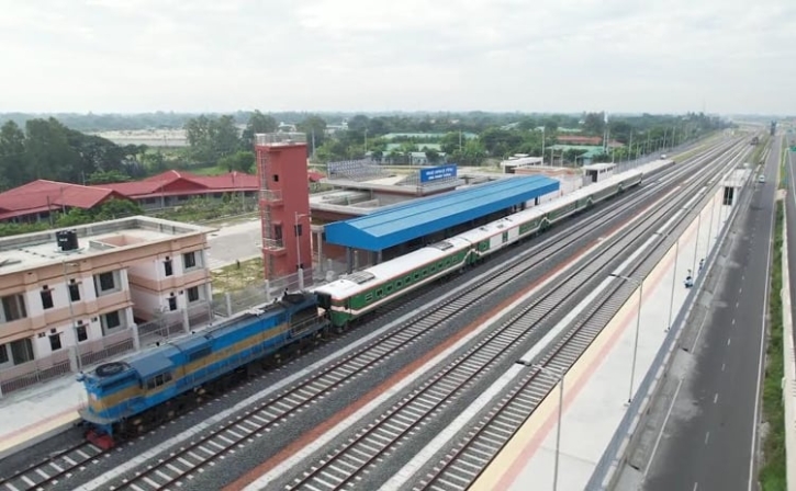 ঢাকা-মাওয়া রেলপথে যাত্রী ট্রেনের গতি পরীক্ষা