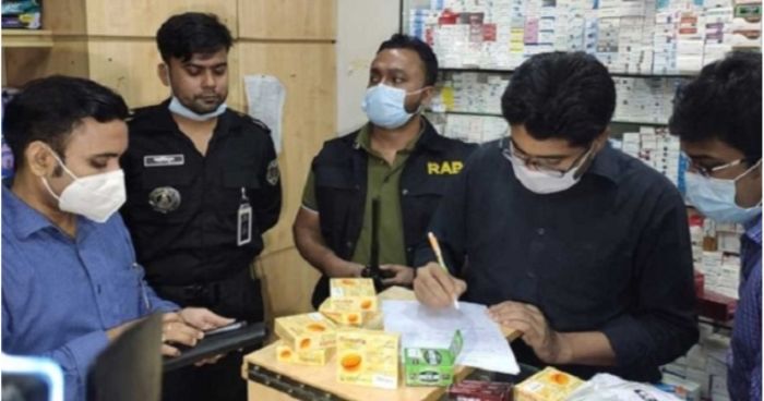 ডাক্তার ছাড়াই অস্ত্রোপচার, ১৭ লাখ টাকা জরিমানা