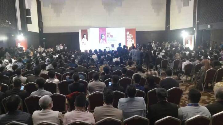 তরুণদের সঙ্গে মতবিনিময় তারেক রহমানের