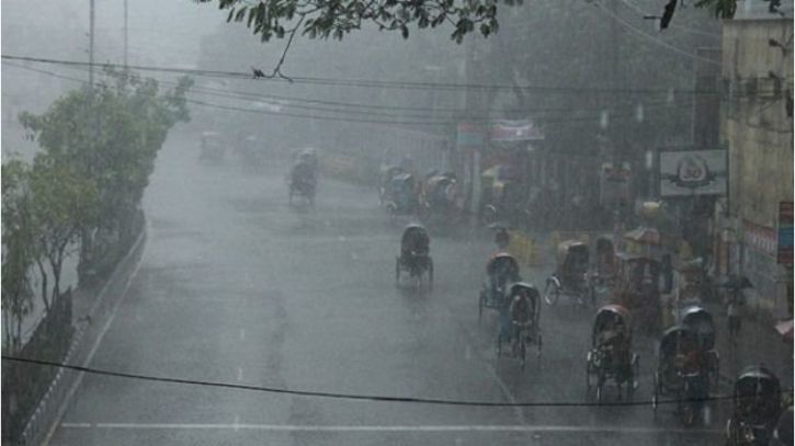 ঢাকাসহ যেসব জায়গায় হতে পারে বৃষ্টি আজ