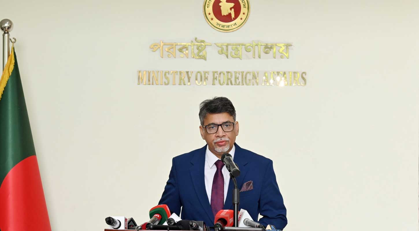 প্রধানমন্ত্রীর দিল্লি সফর নিয়ে ঢাকার দুই শর্ত
