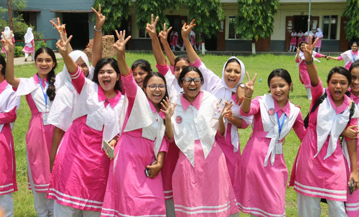 এসএসসি-সমমান পরীক্ষার ফল প্রকাশ, পাস ৬২.২৫ শতাংশ