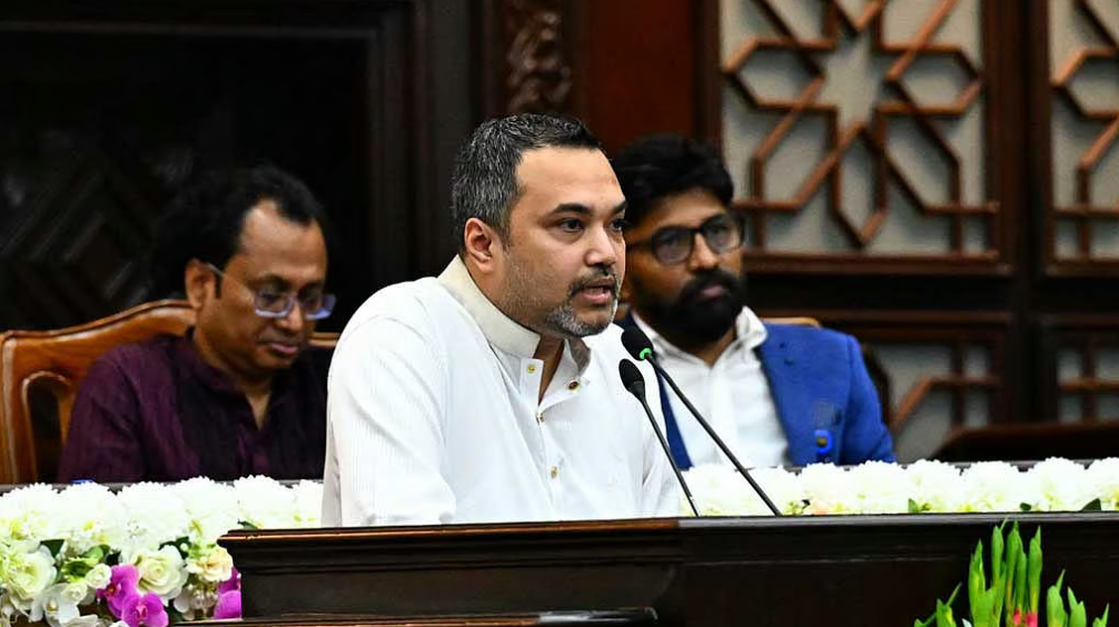 ৬ মাসে একটি ‘রাজনৈতিক নিপীড়নও’ ঘটেনি: মাহদী আমিন