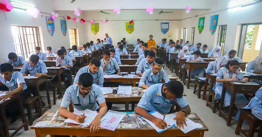 এইচএসসি ও সমমান: চট্টগ্রাম বাদে সব বোর্ডের তত্ত্বীয় পরীক্ষা শেষ, নভেম্বরে একসঙ্গে ফল