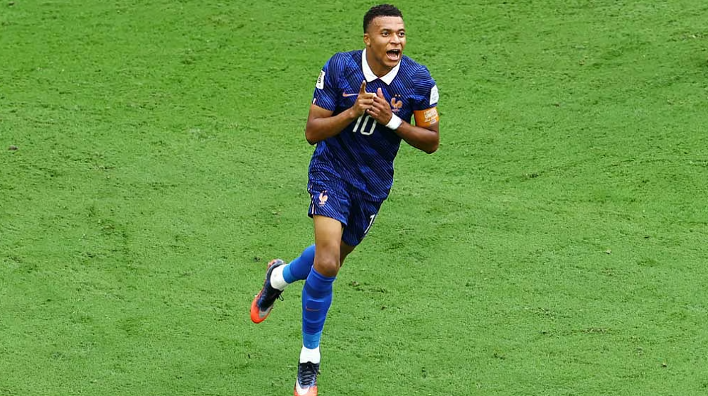 আবার গোল্ডেন বুট জিতে এমবাপের অনন্য কীর্তি