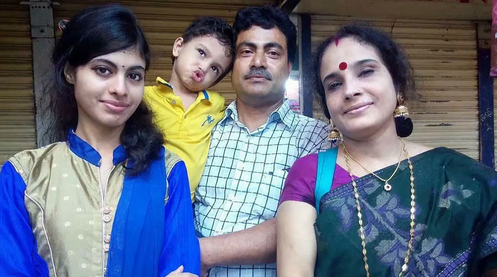 ‘ইয়াবা সেবনে বাধা দেওয়ায়’ রংপুরে শিক্ষক পরিবারে চার খুন: পুলিশ